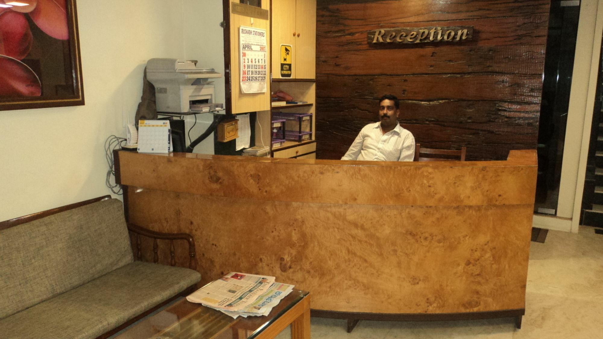 Benazeer Hotel Mumbai Exterior photo
